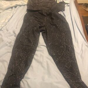 Nanette Lepore yoga pants and top